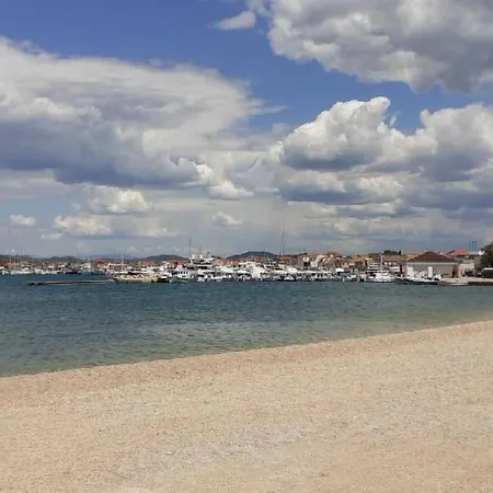 Strandappartement Ana Mit Meerblick- Garten- Grillplatz By Interhome Апартаменты *