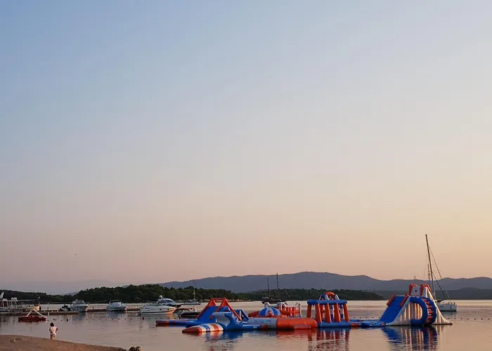 Strandappartement Ana Mit Meerblick- Garten- Grillplatz By Interhome Апартаменты *