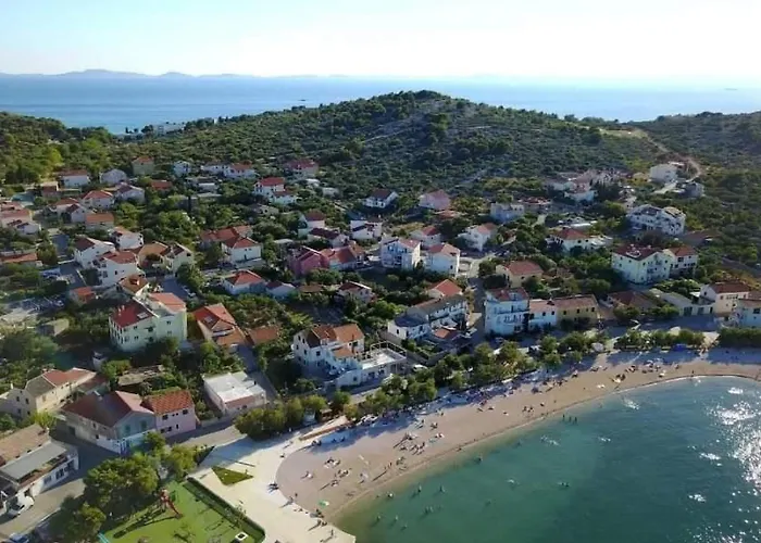 Strandappartement Ana Mit Meerblick- Garten- Grillplatz By Interhome