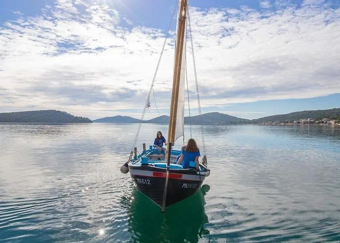 Strandappartement Ana Mit Meerblick- Garten- Grillplatz By Interhome Apartman Murter