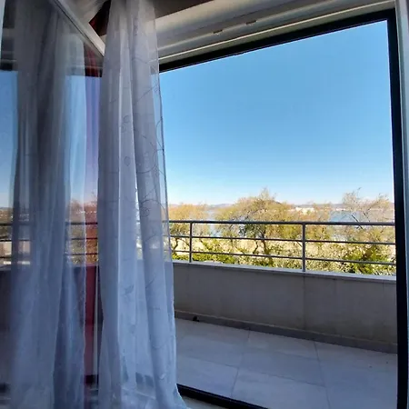 Strandappartement Ana Mit Meerblick- Garten- Grillplatz By Interhome *